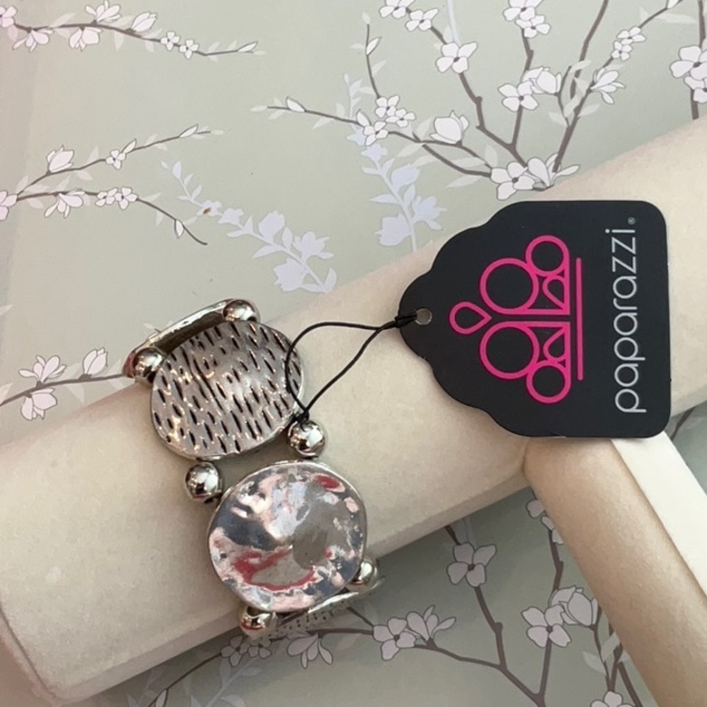 ❄️ Paparazzi | Silver Coin Bracelet with Gray Accent Bohemian Southwestern - Picture 4 of 7